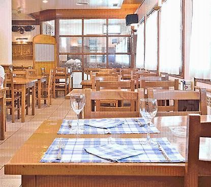 Hostal Lorentxo Olave Bagian luar foto